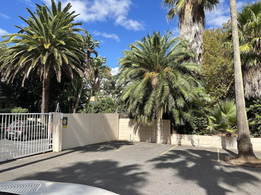2 Bedroom Property for Sale in Wynberg Upper Western Cape